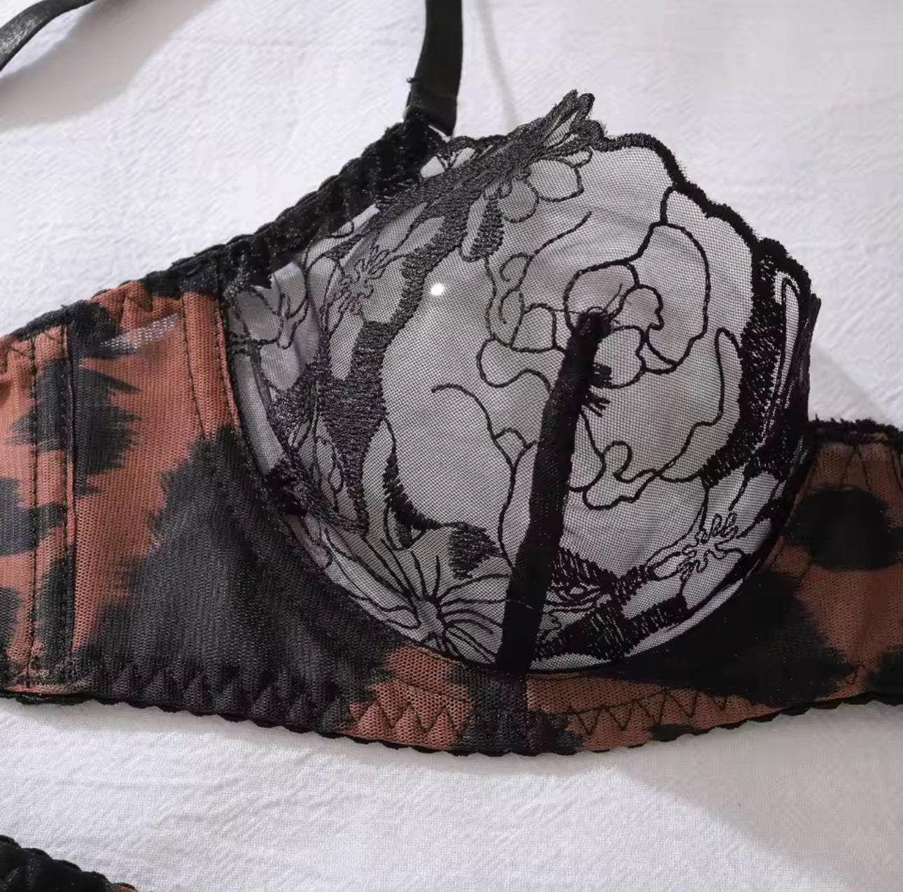 Sofia™ | Leopárd Csábítás Lingerie Szett (5 darab)